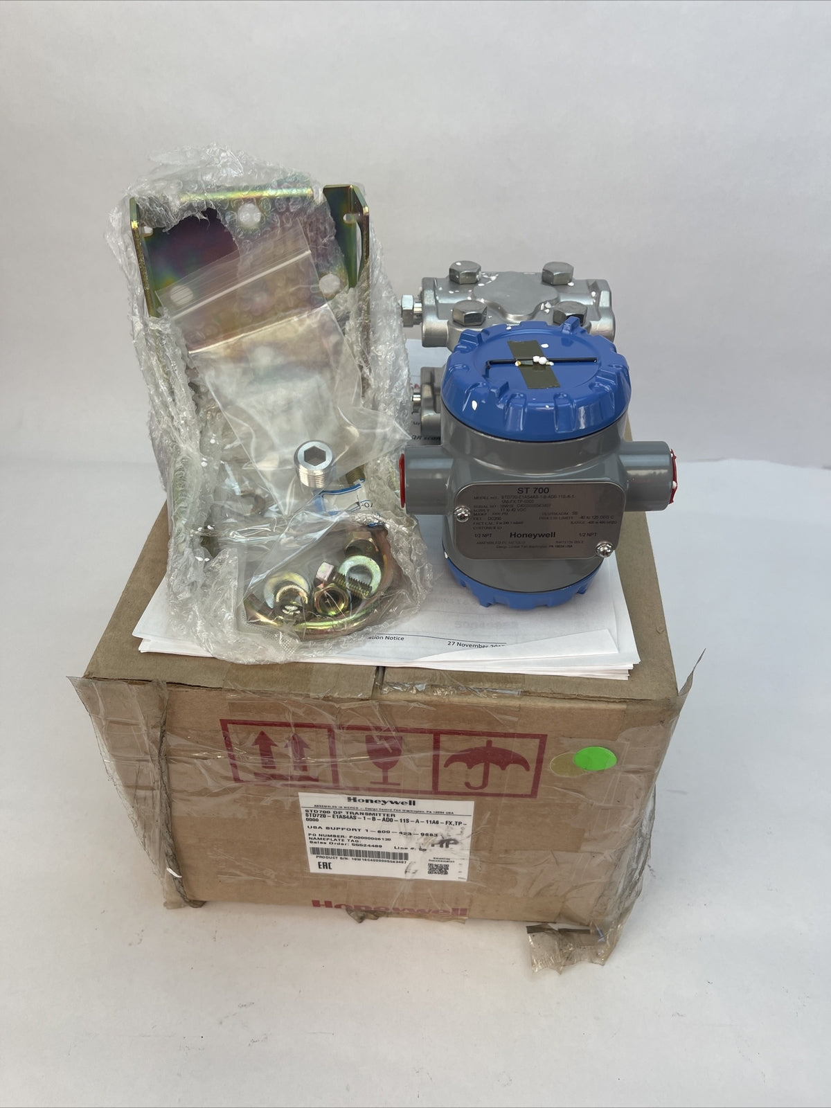 HONEYWELL STD720-E1AS4AS-1-B-AD0-11S-A-11A6-FX,TP-0000 STD700 DP TRANSMITTER0