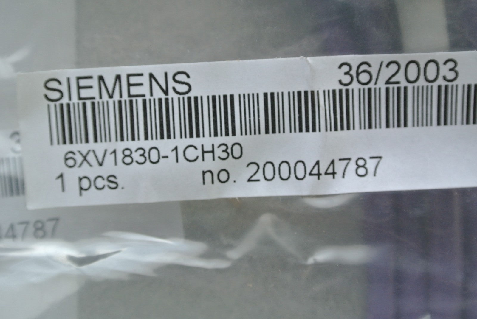 SIEMENS 6XV1830-1CH30 - PROFIBUS CONNECTING CABLE x 3 METERS - NEW SURPLUS1