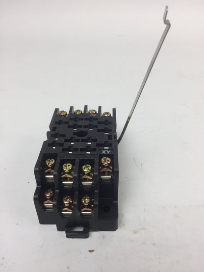 YASKAWA RAP-6 3A3B RELAY 250 VAC MAX .8A WITH YASKAWA TPA-F14B RELAY SOCKET7