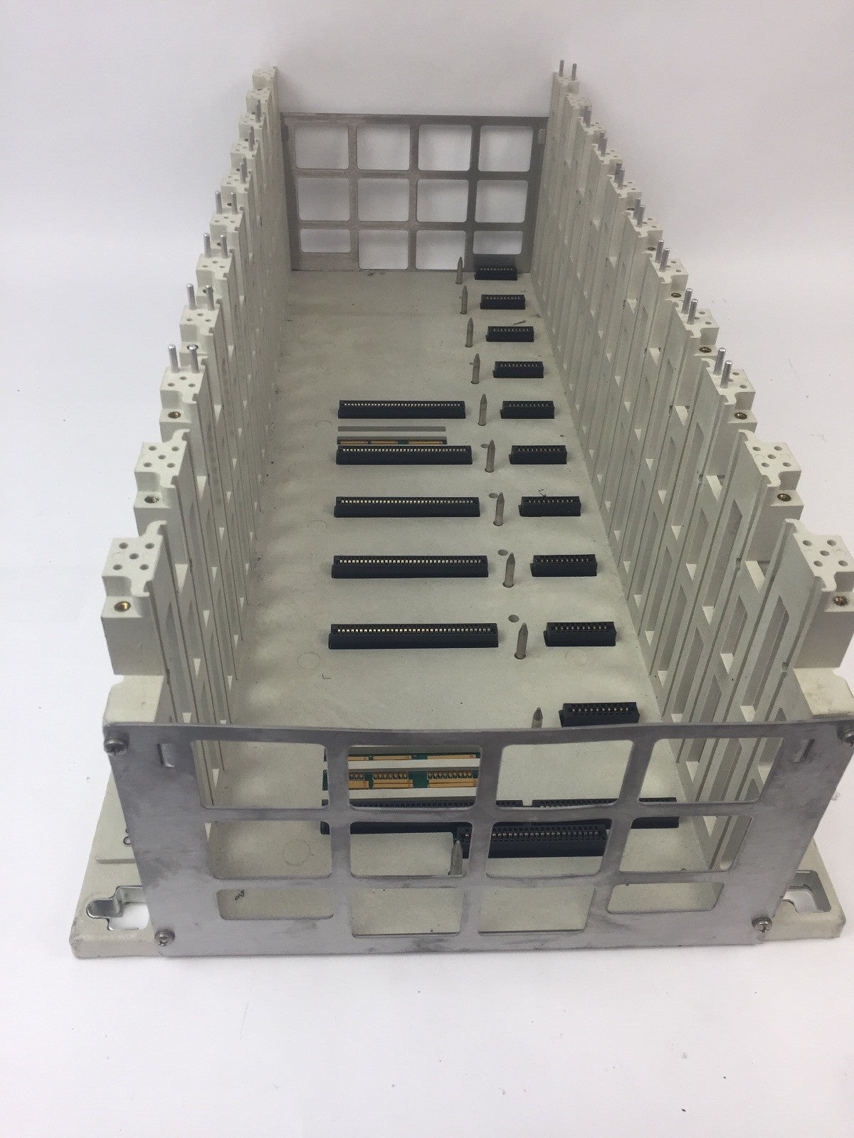 MODION AS-H827-209 11 SLOT RACK7