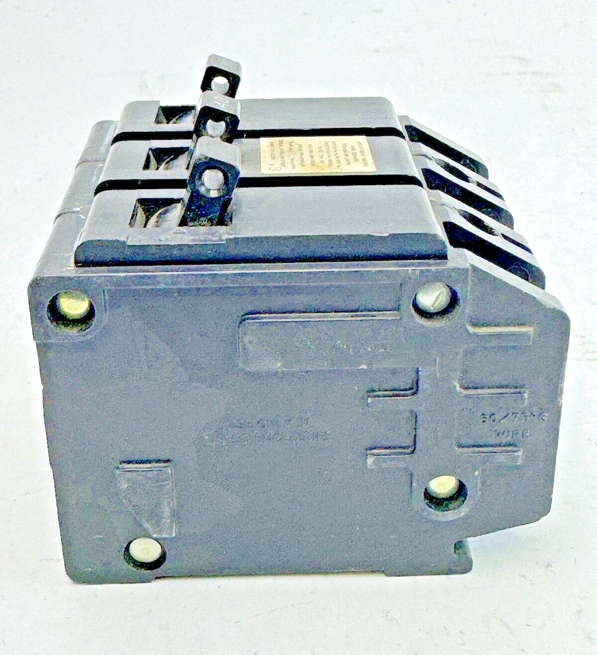 CROUSE-HINDS - MP-A340 - CIRCUIT BREAKER - 40A, 3 POLE, 240 VAC, MP-A-3404