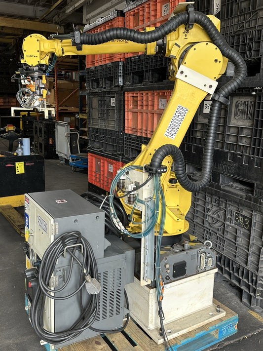 FANUC M710iC/70 ROBOT FOUNDRY PRO & R30iB CONTROLLER **ONLY 42 HOURS!!!**0