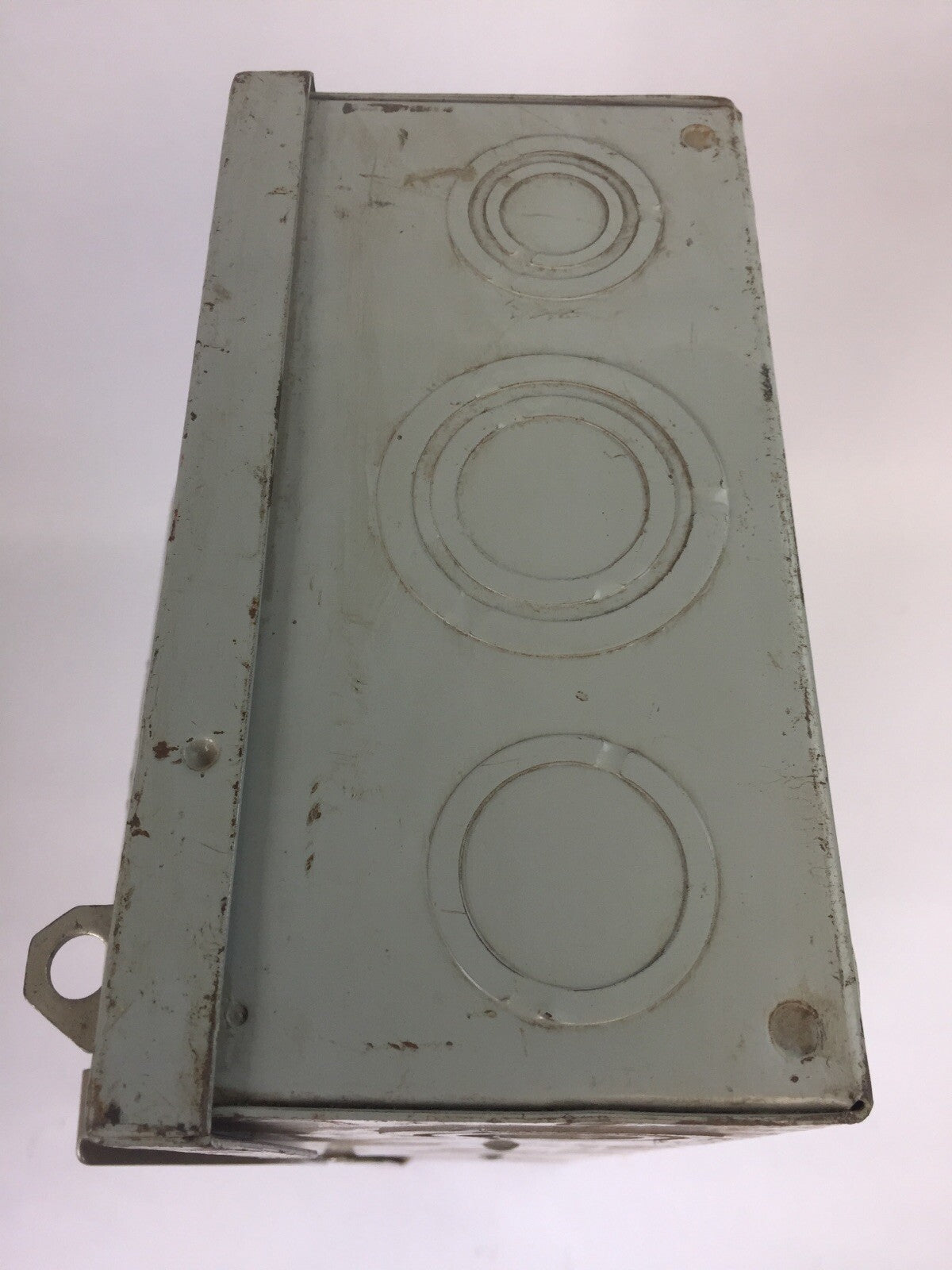 ITE JN423 ENCLOSED SWITCH 100A 240VAC 30HP TYPE 1 ENCLOSURE VACU-BREAK SWITCH W4