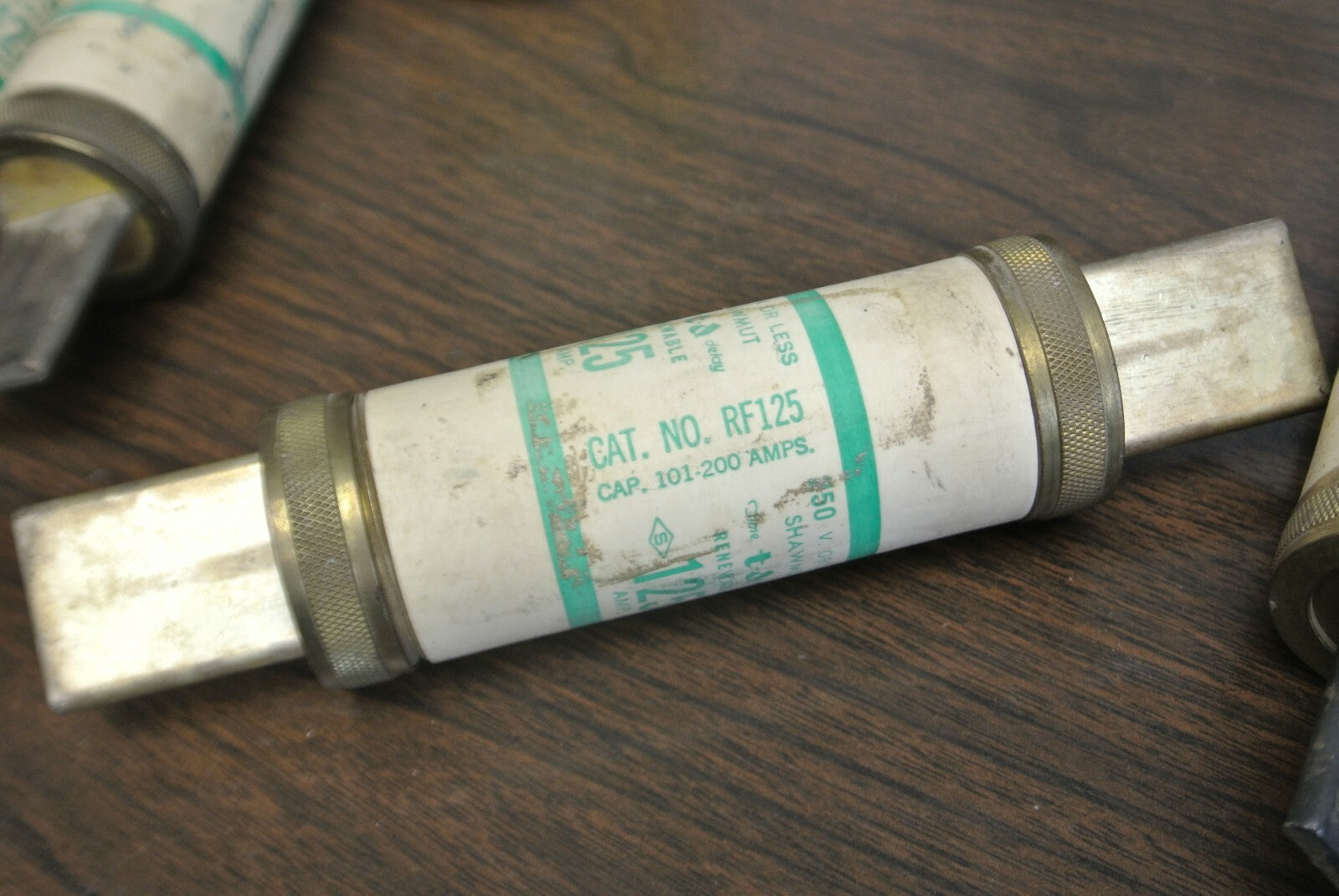 LOT of 3 / SHAWMUT RF125 RENEWABLE FUSE / 125A / 250V / NEW SURPLUS1