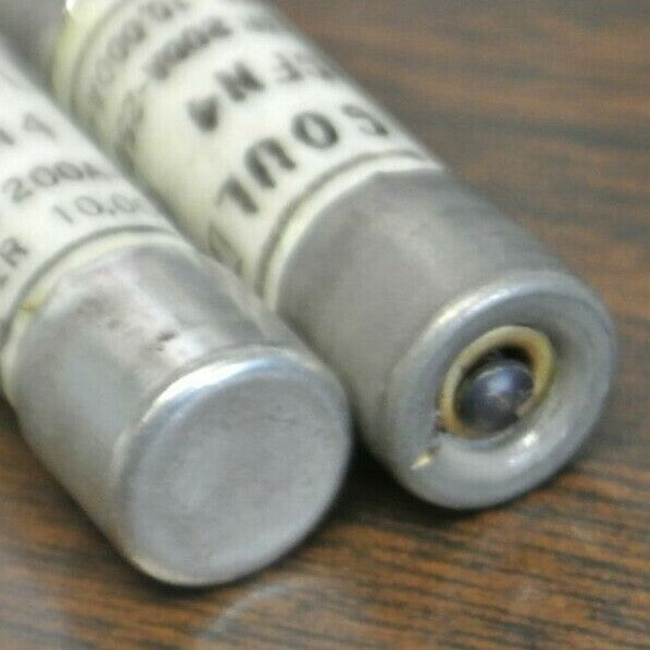 LOT of 9 / GOULD GFN4 TIME-DELAY FUSES / 4A / 250VAC / NEW SURPLUS2
