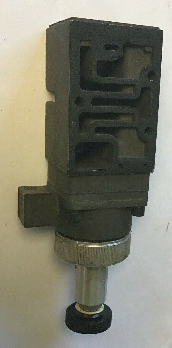  NUMATICS REGULATOR 152RD100O016Y1