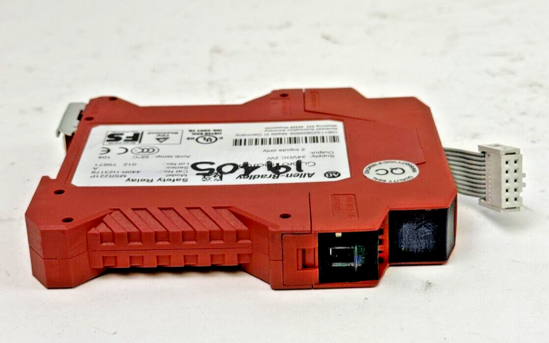 ALLEN-BRADLEY - 440R-H23179 - SAFETY RELAY - MSR221P - SUPPLY 24VDC 2W8