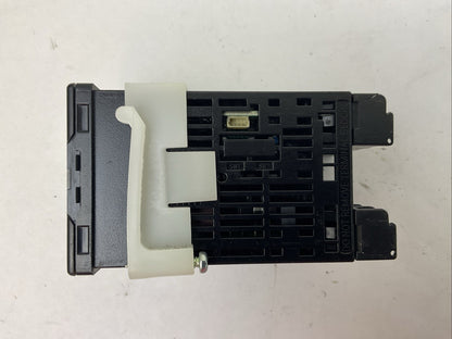 OMRON E5CZ-Q2MT TEMERATURE CONTROLLER2