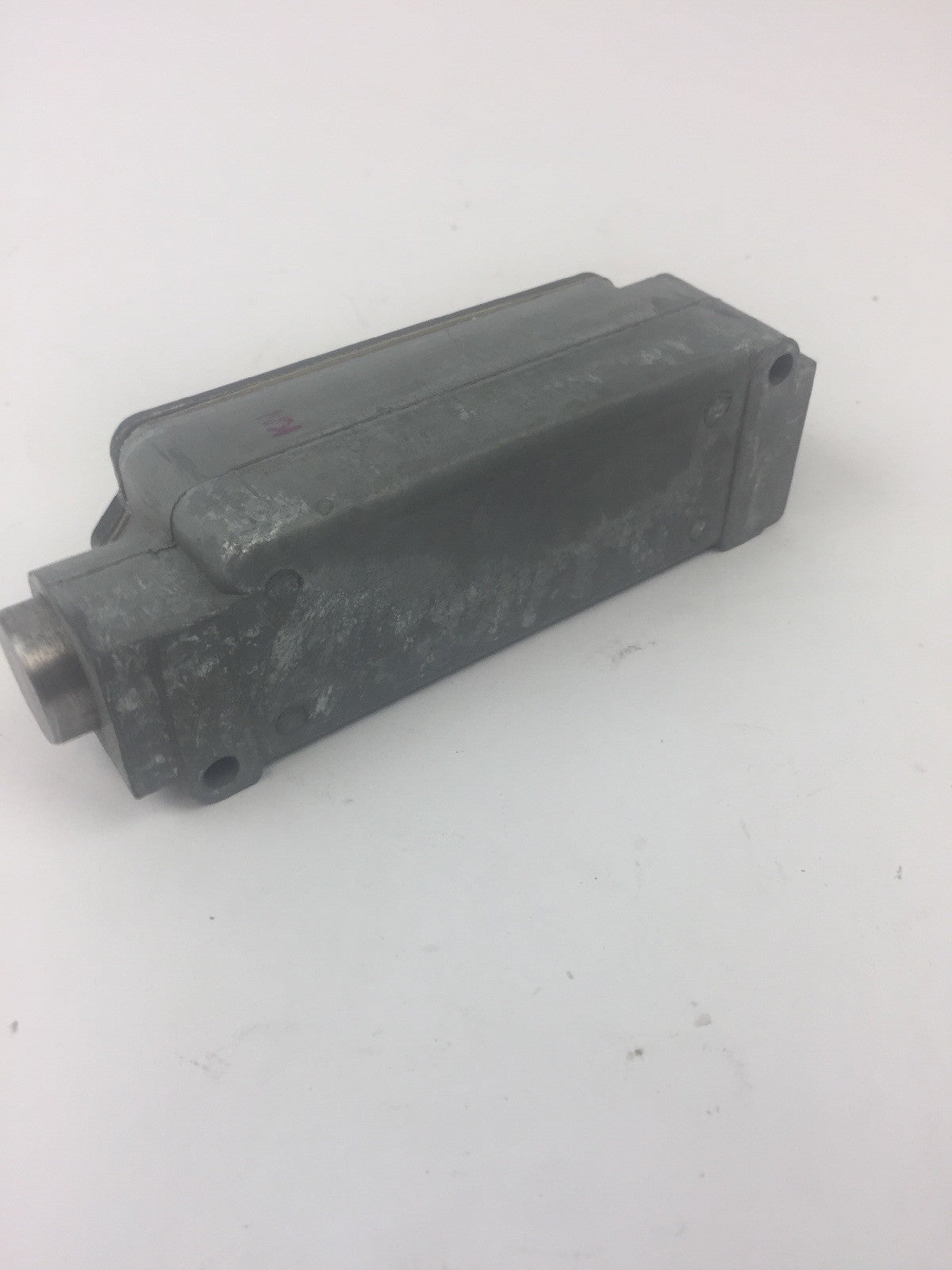 GE CR9440D2DF CONTROL LIMIT SWITCH 600 MAX VOLTS 2 1 NO - 1 NC5