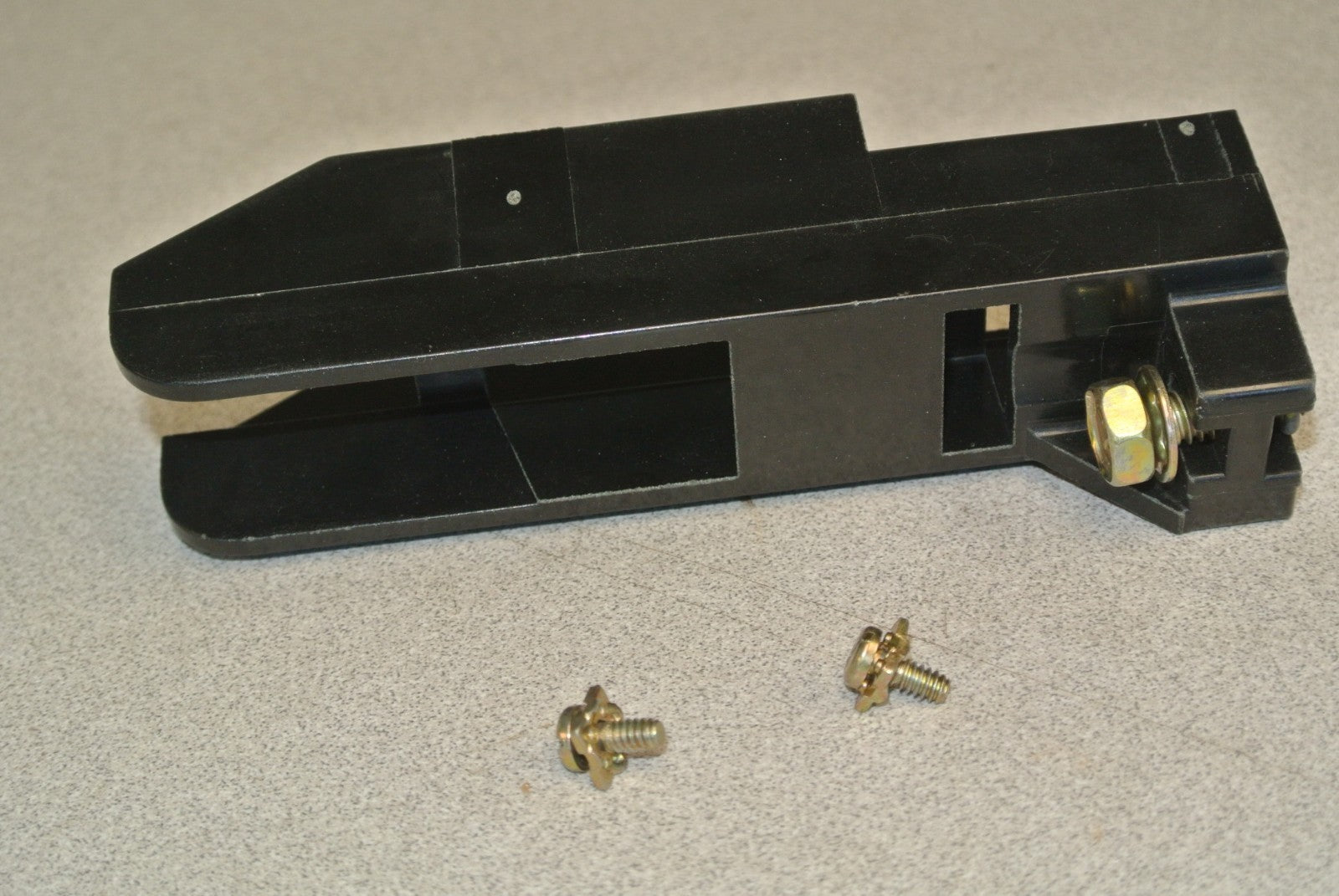 ALLEN-BRADLEY 595-N1 AUXILIARY CONTACT ADAPTER KIT / 200A & 400A DISCONN. SWITCH2