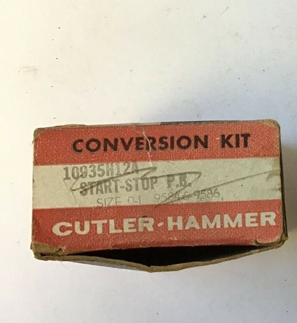 CUTLER HAMMER 10935H12A PUSHBUTTON 1