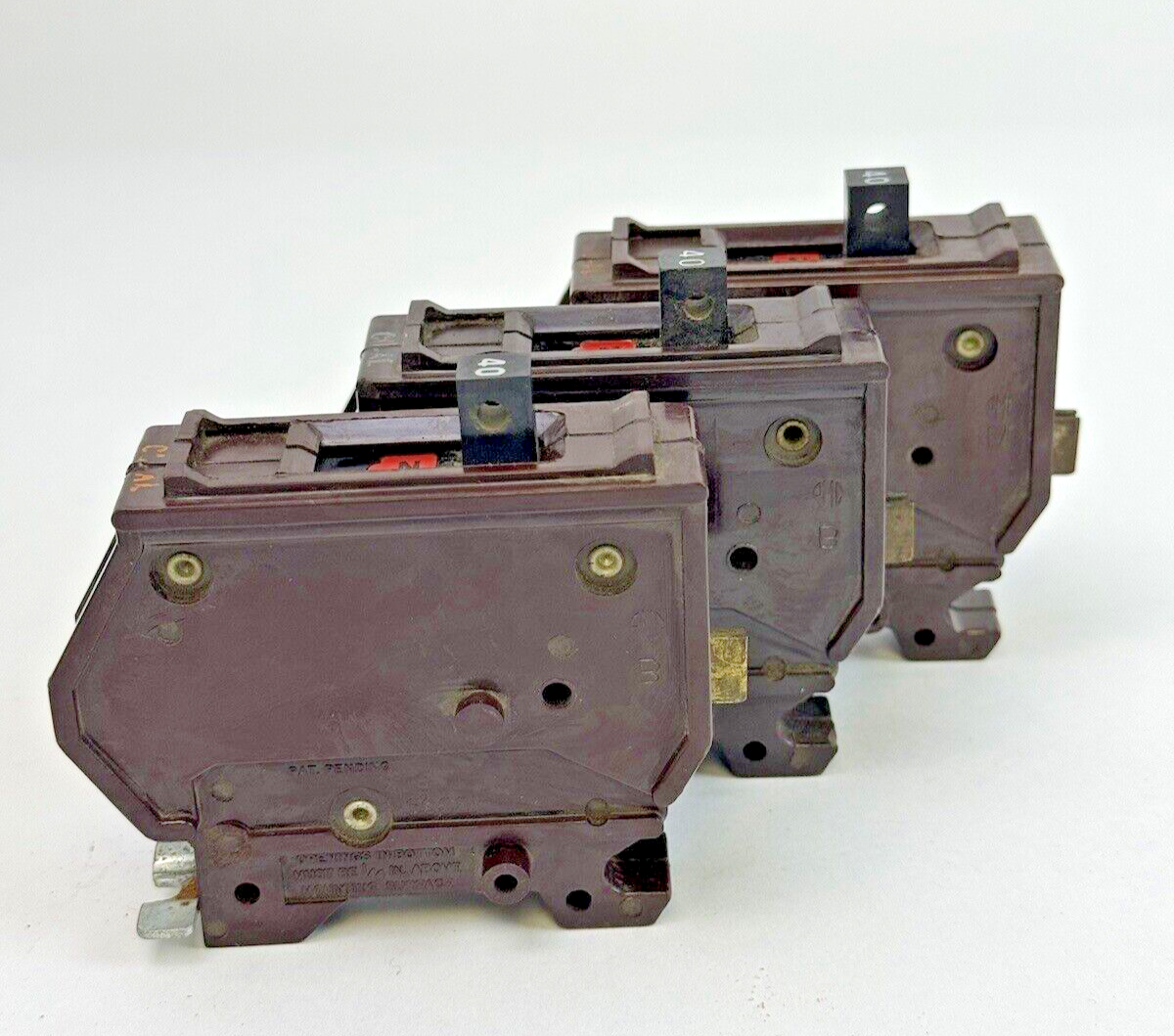 WADSWORTH **LOT OF 3** A40 - CIRCUIT BREAKER - 1 POLE, 120/240 VAC, 40 A7