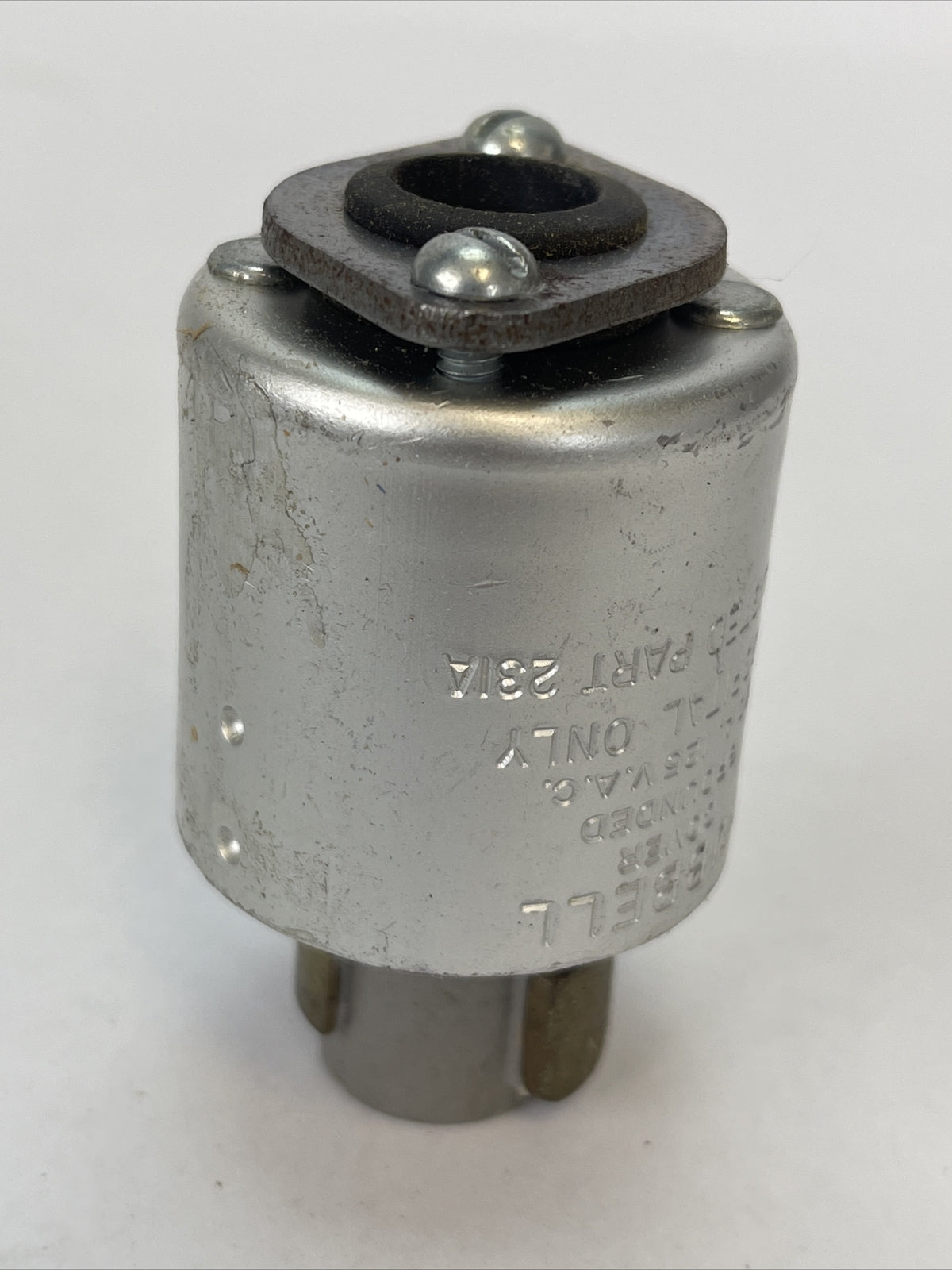 HUBBELL 23004-HG HOSPITAL HUBBELLOCK GROUNDING PLUG 20A 125VAC CORD GRIP RANGE4