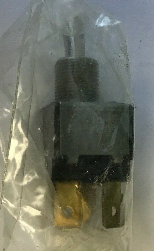 EATON 7592K8 SELECTOR SWITCH 3A 250VAC ***LOTOF50***4
