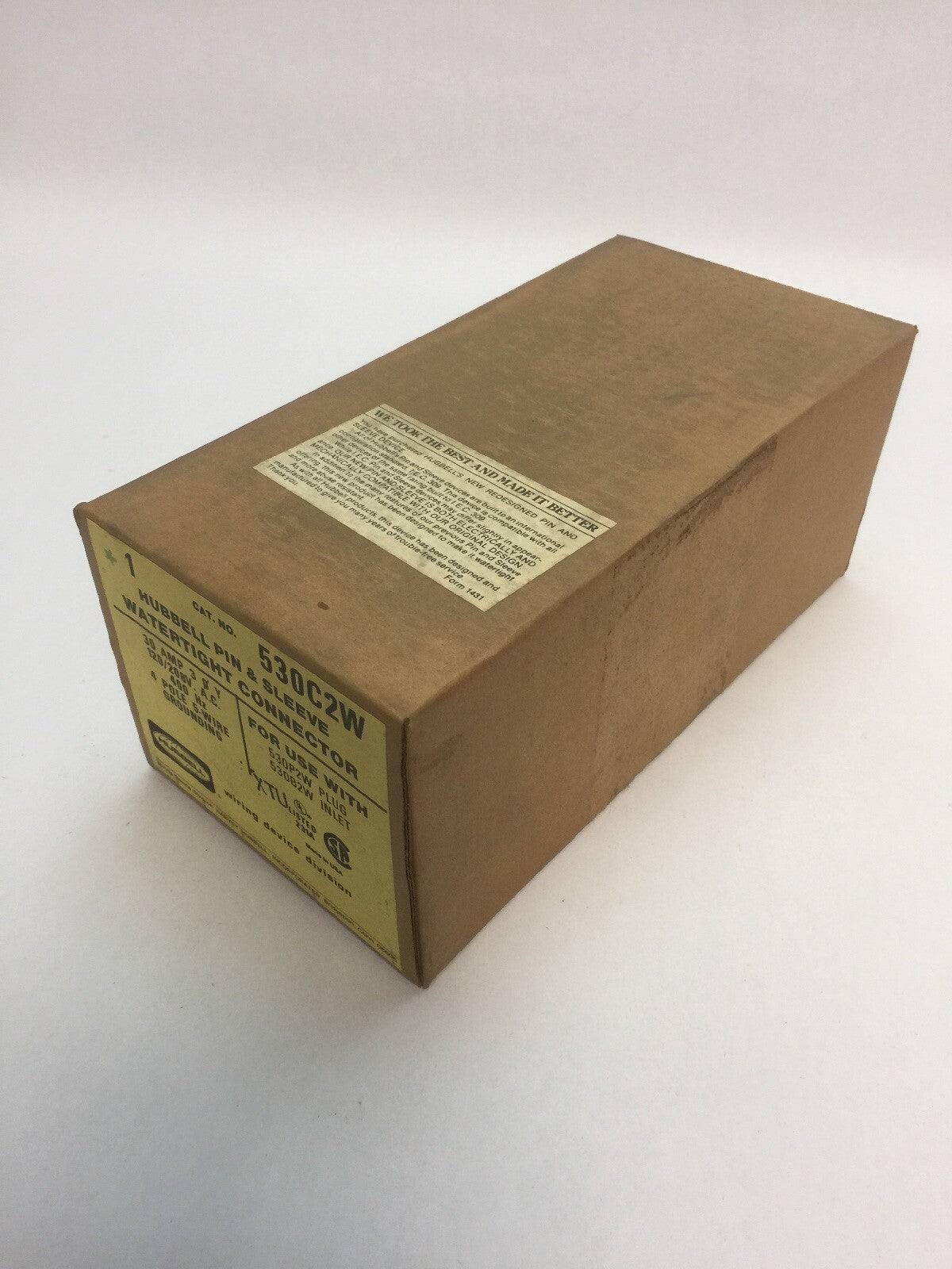 HUBBELL 530C2W PIN & SLEEVE WATERTIGHT CONNECTOR 30A 120/208VAC 4 POLE 5 WIRE 1