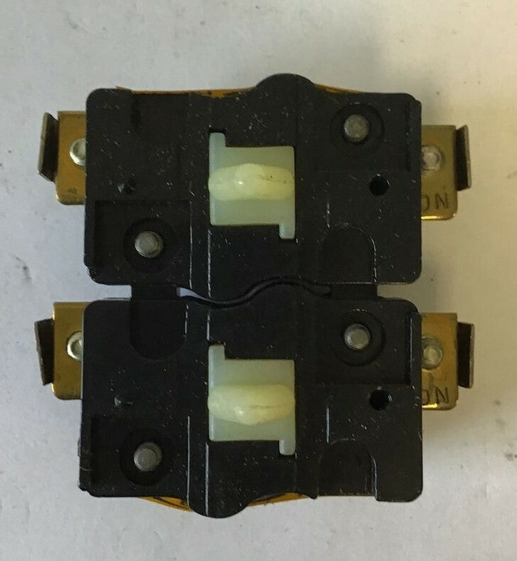 REES 40705 D NO AUXILIARY CONTACT 600VAC ***LOTOF2***3