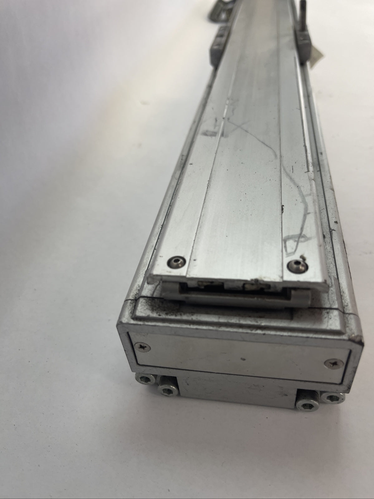 IAI RCS3P-SA8C-I-100-30-600-T1-M-A1E CYLINDER LINEAR ACTUATOR6