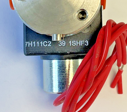 PARKER FLUID CONTROL 71315SN2ENR1N0H111C2 VALVE 24VDC 250PSI 10WATTS 1720KPA4