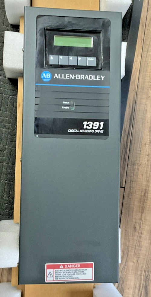 ALLEN BRADLEY 1391-DES45-DI-AQB AC SERVO CONTROLLER 230V 3PH 50/60HZ 38A1