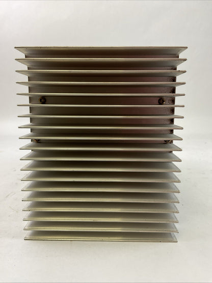 OMRON S82F-2424P POWER SUPPLY OUTPUT 24VDC 10A INPUT 100-120/200-240VAC 11A4