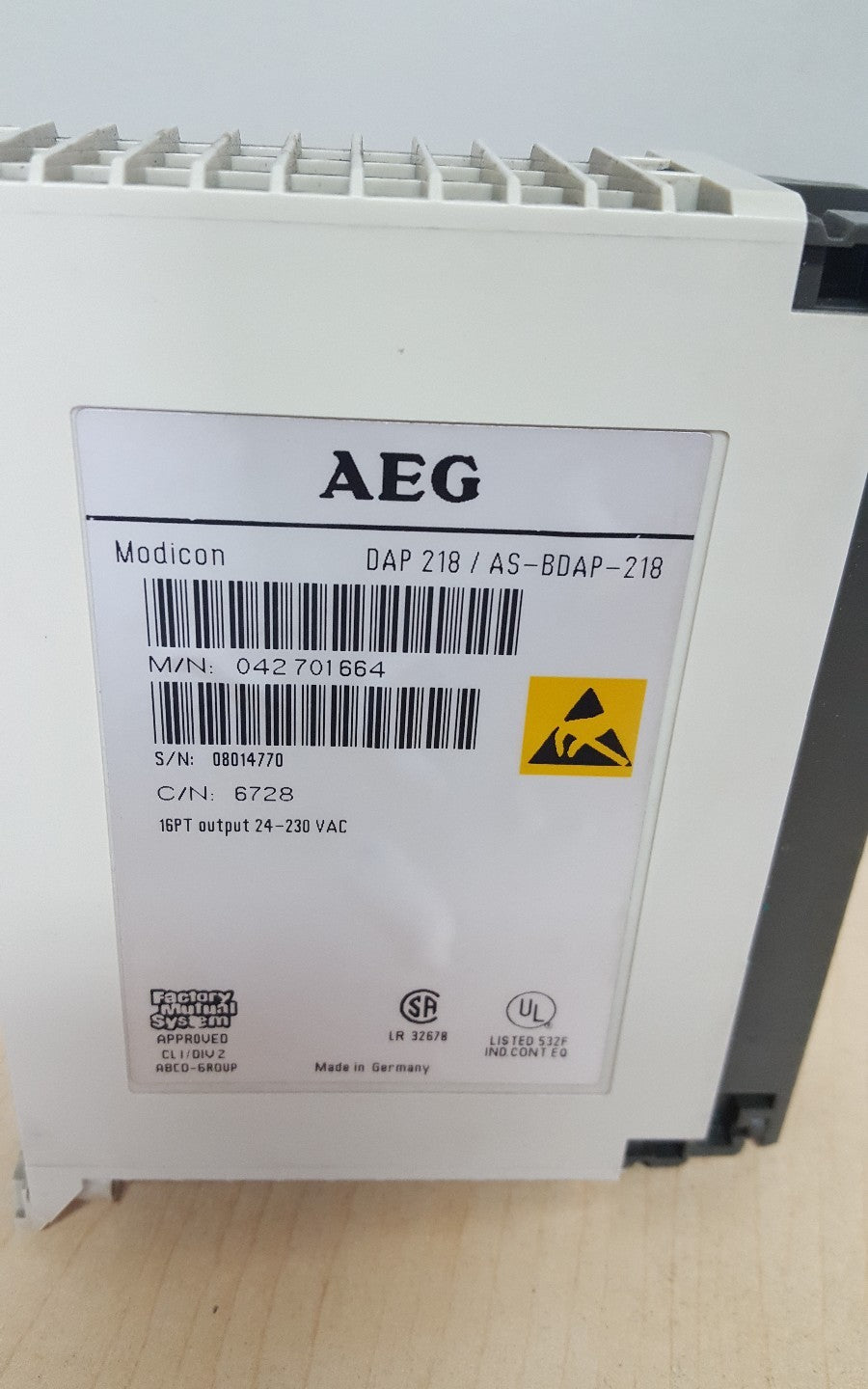 AEG Modicon AS-BDAP-218 DAP 218 Output Module 16X24-230VAC 16X24-115VAC2