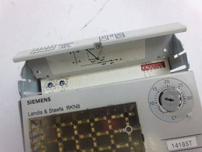SIEMENS / LANDIS & STAEFA RKN8 UNIVERSAL VENTILATION CONTROLLER 24VAC, 4VA9