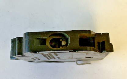 CROUSE-HINDS M120-L CIRCUIT BREAKER 1POLE 20A MM 120/240VAC***LOTOF6***6