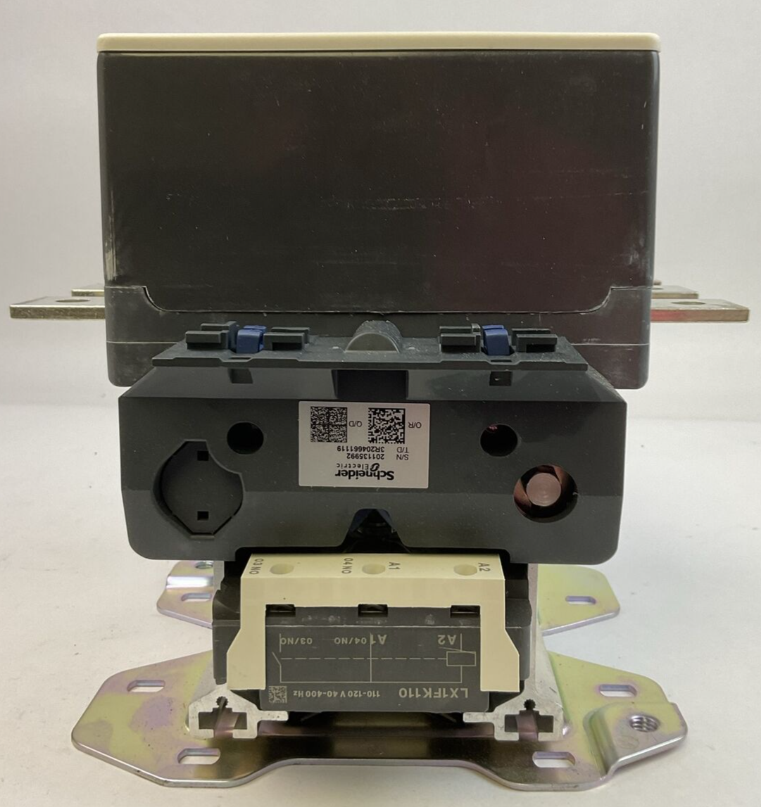 SCHNEIDER ELECTRIC T02HN13F7 SIZE 6 CONTACTOR TeSys LX1FK110 110-120VAC 40-400Hz3