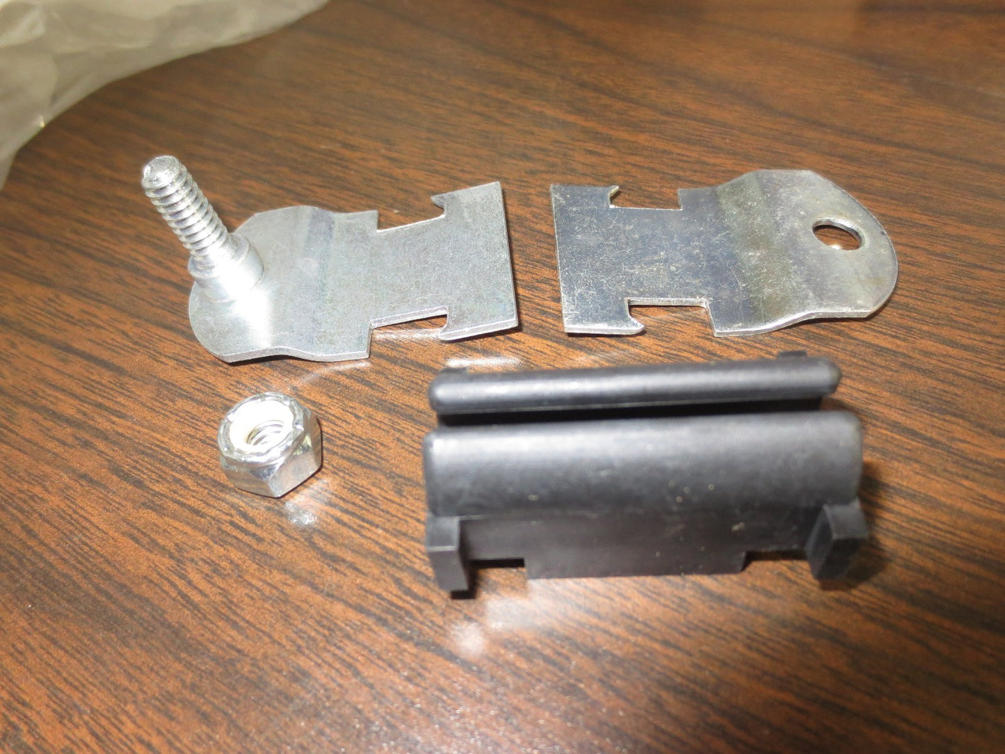 POWER-STRUT CUSH-A-CLAMP PS 006T EG - 3/8" - NEW SURPLUS - EACH3