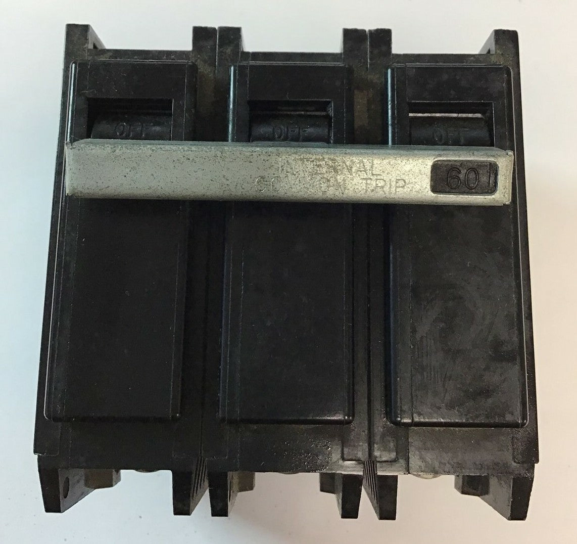 CHALLENGER BQD3060 CIRCUIT BREAKER 60AMP 3POLE 240VAC 0