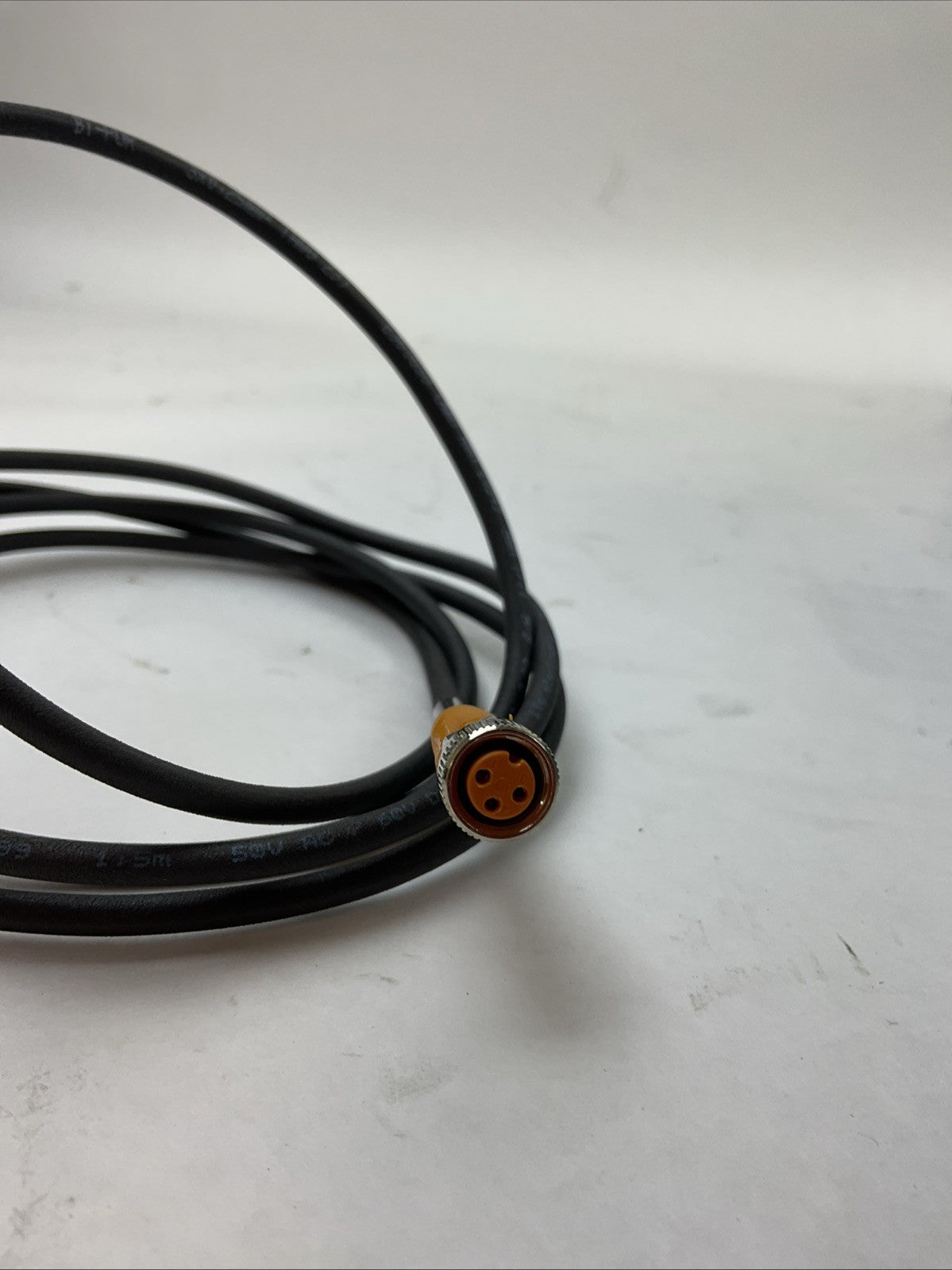 IFM EVC399 CONNECTOR CABLE APPROXIMATELY 5 FEET LONG1