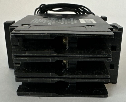 CUTLER HAMMER QCR2030HTS CIRCUIT BREAKER 2P 30A 240VAC 120-240VAC SHUNT TRIP8