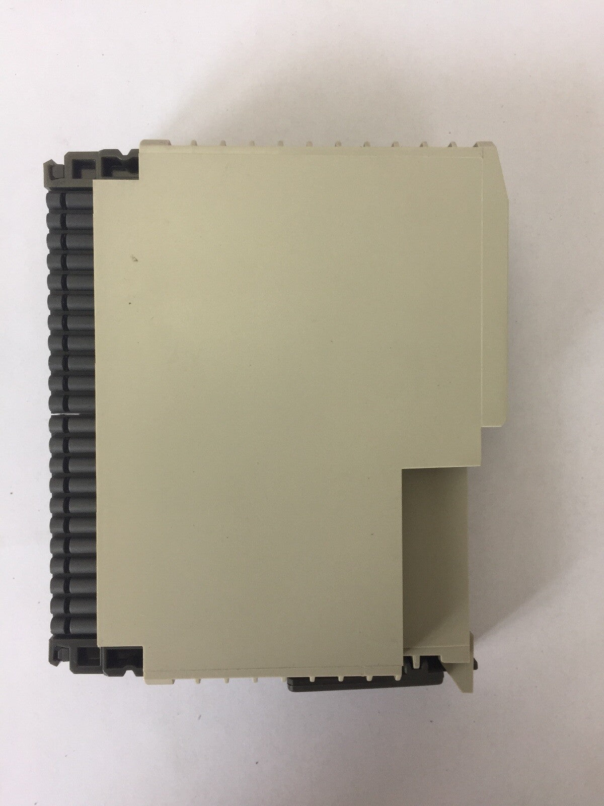 AEG MODICON DEP217/AS-BDEP-217 INPUT MODULE DISCRETE INPUT, TRUELOW 16 X 24 VDC6