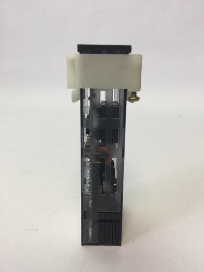 OMRON E5GN-Q1P TEMPERATURE CONTROLLER 111-240VAC OUTPUT 21mA 12VDC3