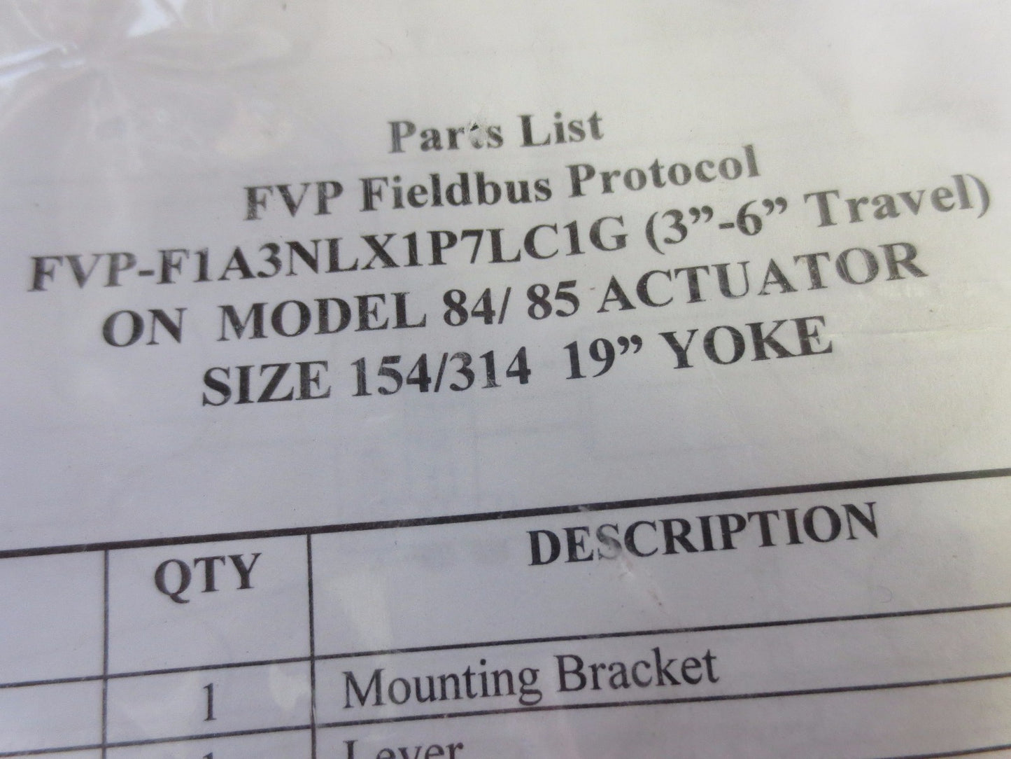 DRESSER 011502-722-002 MOUNTING BRACKET / MODEL 84/85 ACTUATOR SIZE 154/414 19"1