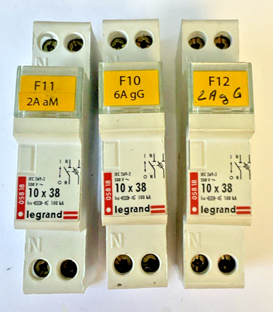 LEGRAND 05818 FUSE HOLDER 10 x 38 100KA 500VAC  ***LOTOF3***0
