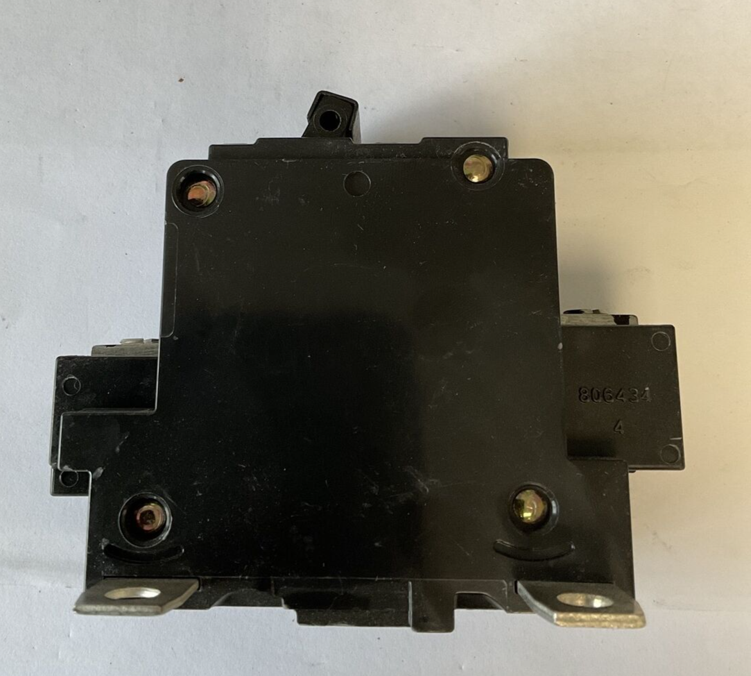 MURRAY M1 100A CIRCUIT BREAKER 120/240VAC 2POLE MODEL 16