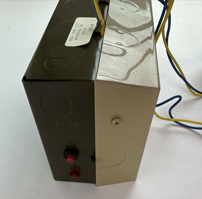 DUAL-LITE ML-2E-NY EMERGENCY LIGHT UNIT OUTPUT 6VDC INPUT 120/277VAC LUMENETTE9