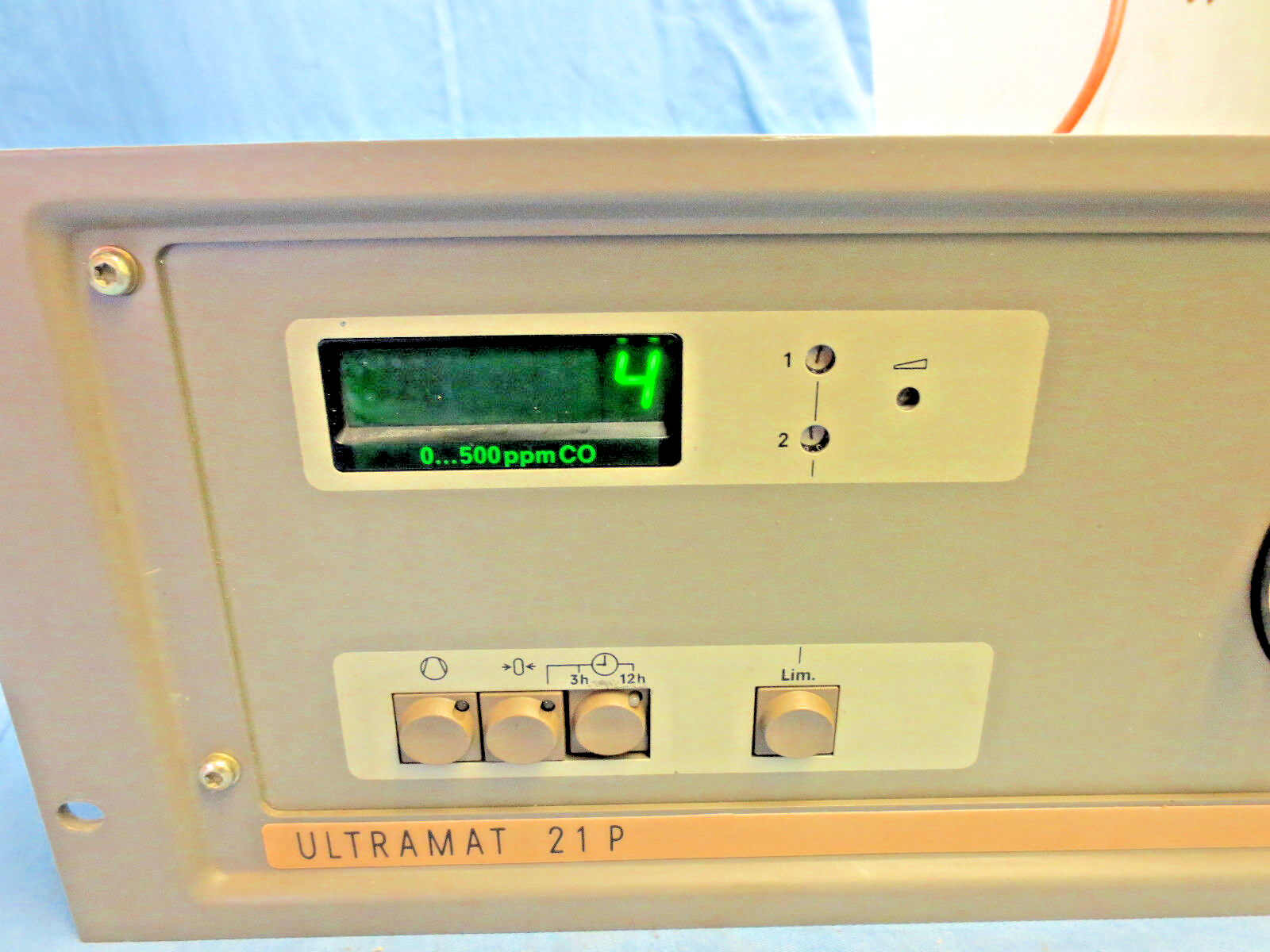 SIEMENS ULTRAMAT 21P - 7MB1122-1DA13-1BA1 - CO GAS ANALYZER - 120V , 60 HZ2