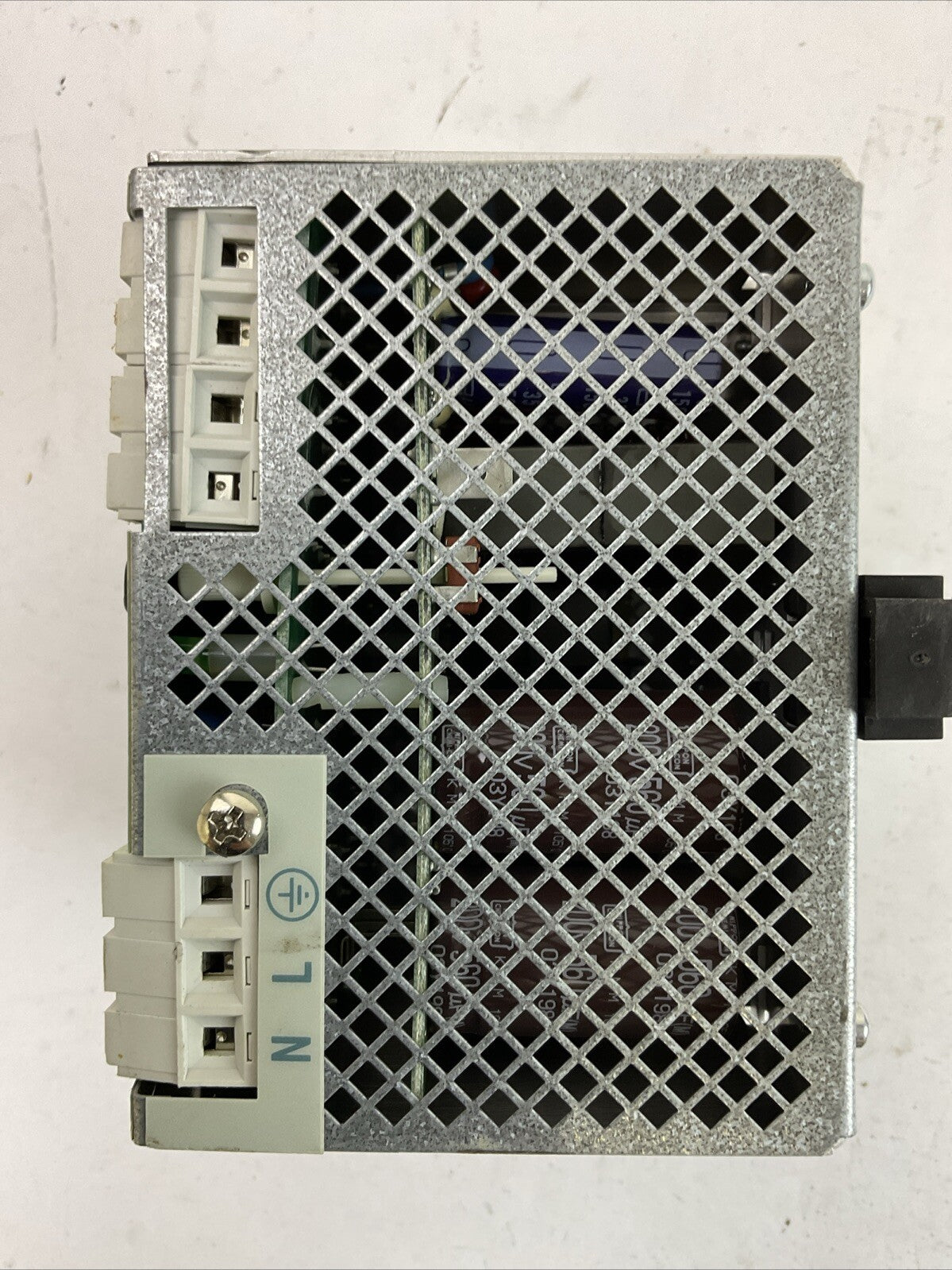 PULS SL10.100 POWER SUPPLY OUTPUT 24VDC 10A INPUT 100-120/220/240VAC 6.0/2.8A2