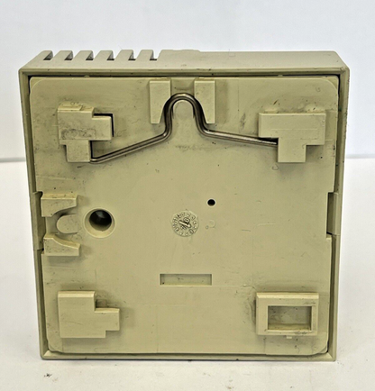 RITTAL - SK3110 -THERMOSTAT TEMPERATURE CONTROLLER - 24,48,60V / 115,250V 30W4