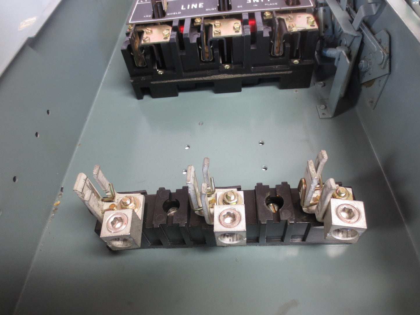 GEN. ELECTRIC NP1578001A / TH3364 HEAVY DUTY SAFETY SWITCH, 200A, 600V, MAX 60HP4