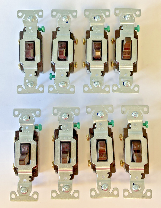 EATON CS120B TOGGLE SWTICH 20A 120/277VAC ****LOTOF8****0