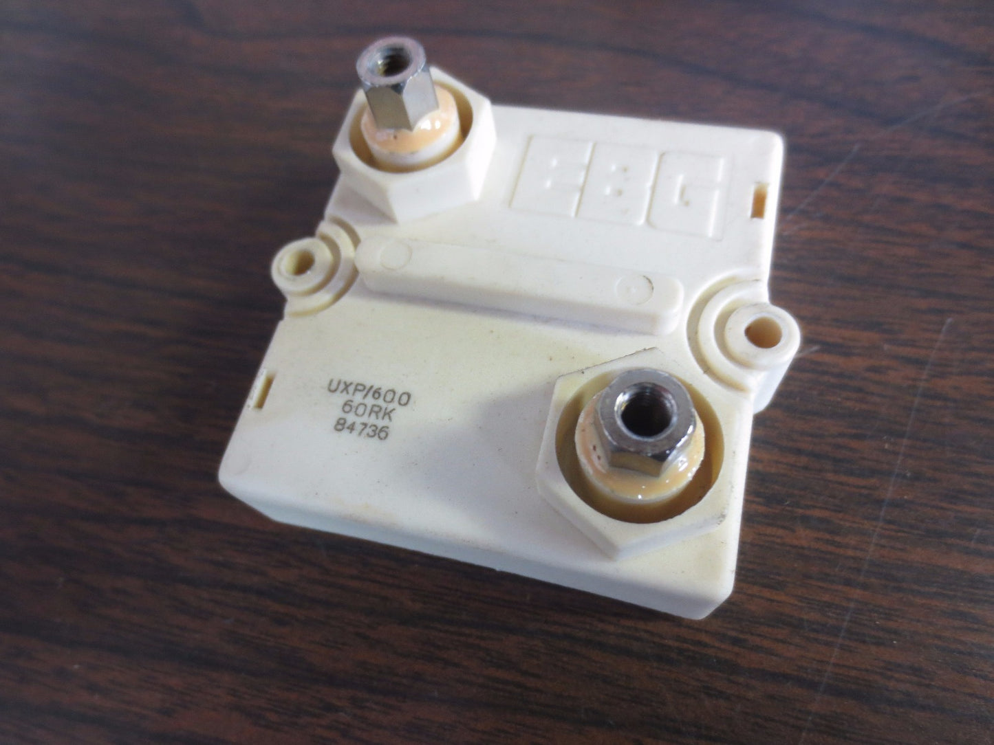 EBG UXP/600 60RK 84736 POWER RESISTOR - 600W3