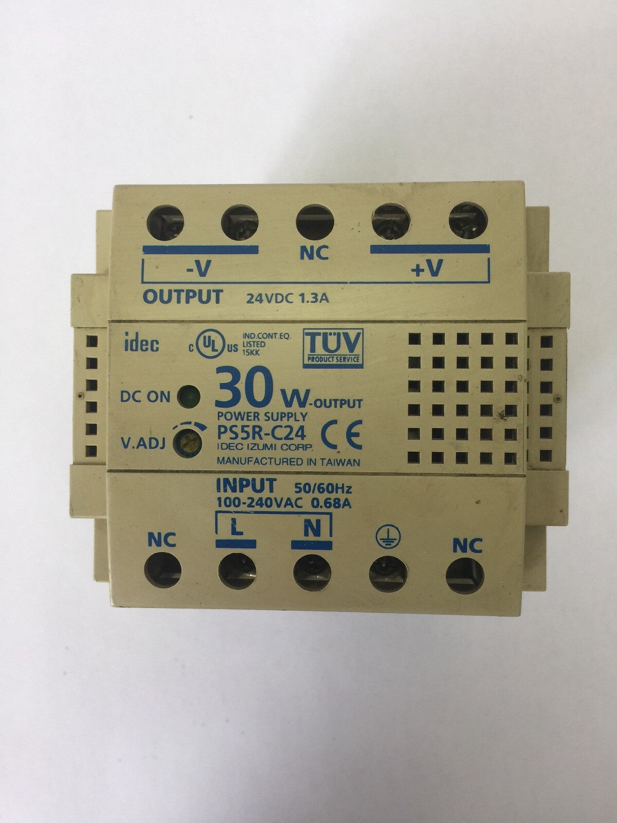 IDEC PS5R-C24 POWER SUPPLY INPUT 100-240VAC 0.68A OUTPUT 24VDC 1.3A 30W0