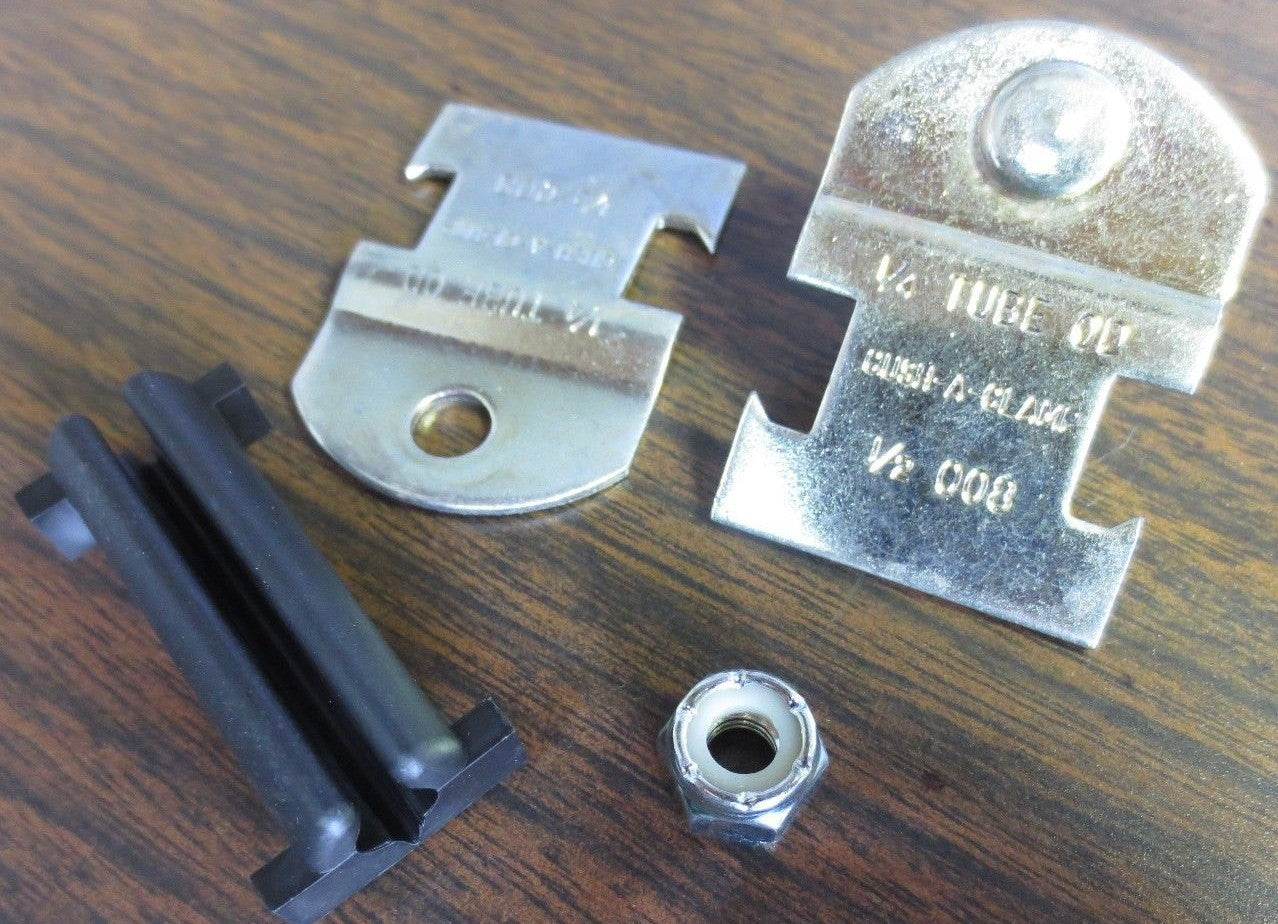 POWER-STRUT CUSH-A-CLAMP PS 004T EG - 1/4" - NEW SURPLUS - BOX of 250