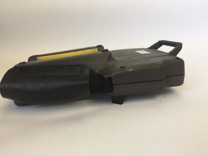 FANUC A05B-2301-C360 TEACH PENDANT PLASTIC HANDLE HAS A CRACK IN IT4