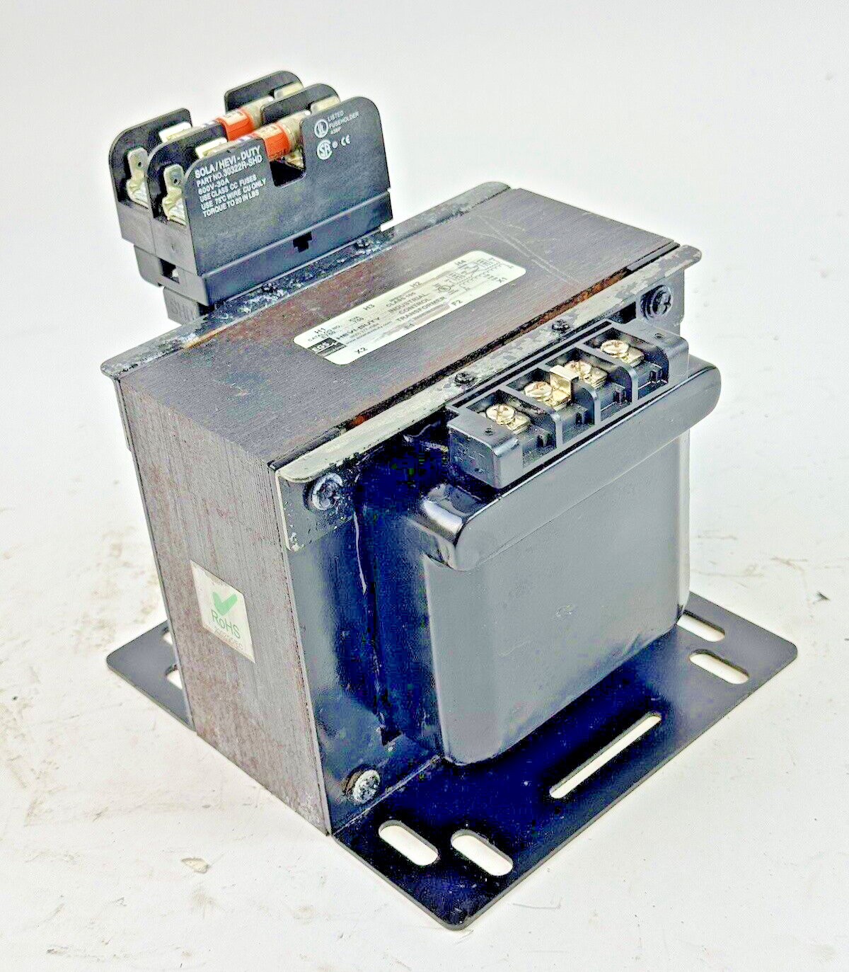 EGS - E750 - INDUSTRIAL CONTROL TRANSFORMER - KVA .750, 50/60HZ WITH FUSES0