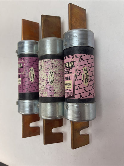 BUSSMANN LPN-RK 200 LOW-PEAK CLASS RK1 FUSE TIME DELAY 200AMP 250VAC (LOT OF 3)2
