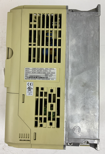 YASKAWA CIMR-P7U45P5 AC DRIVE OUTPUT 3PH 0-480V 12.5A 9.5kVA INPUT 3PH 380-480V3